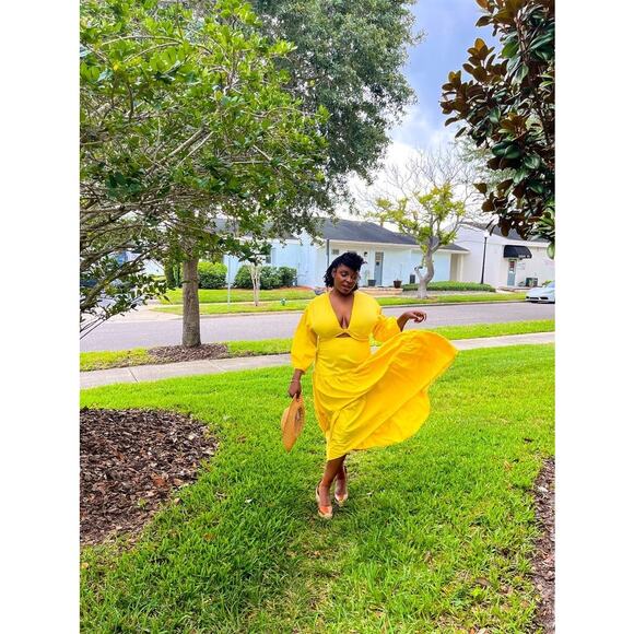 DEREK LAM COLLECTIVE Yellow V-Neck Hourglass Twist Front Tiered Mini Dress 36 - Picture 16 of 16